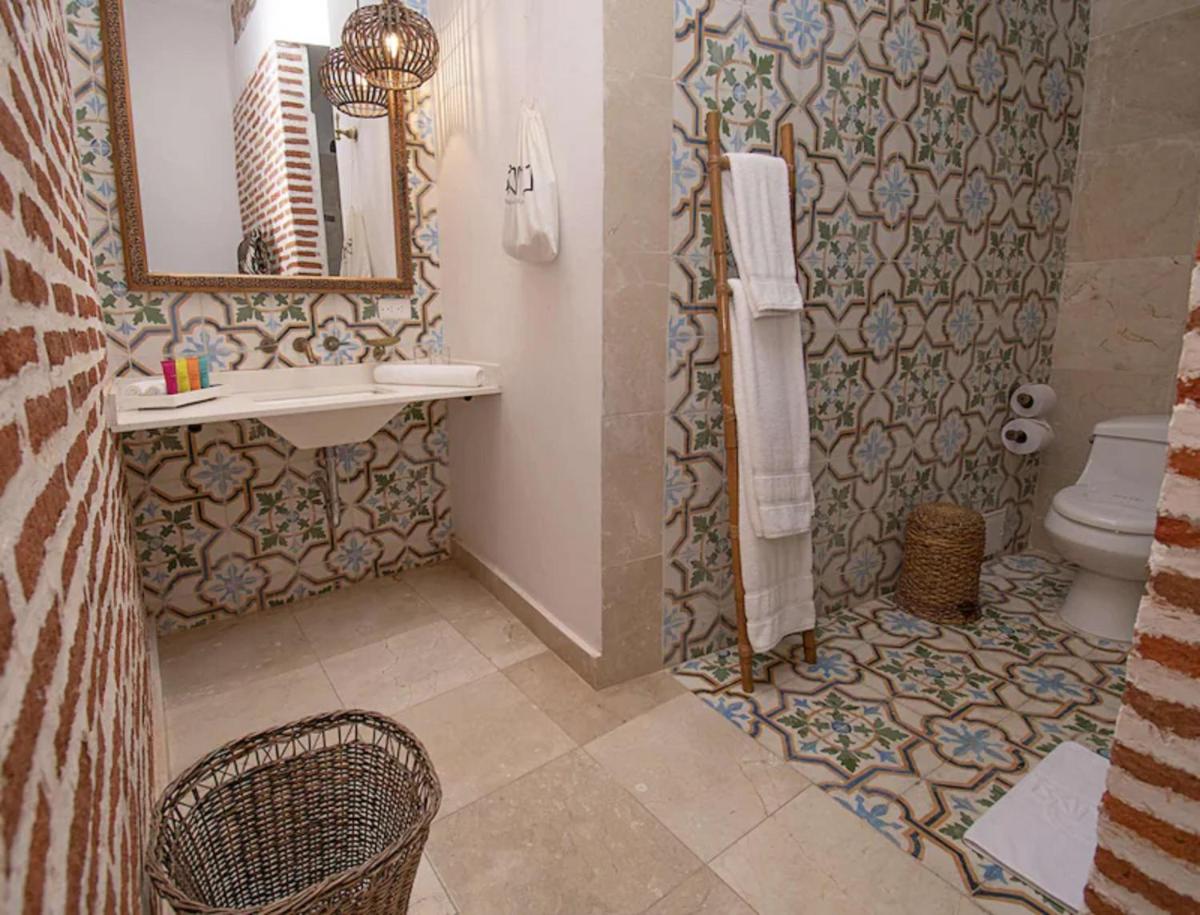 Photo - Room in Lodge - Hb-Ssf Boutique Hotel Room With Jacuzzi Air Conditioning And Wifi