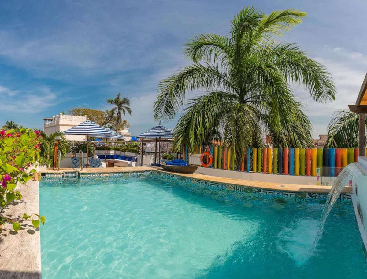 Photo - Room in Lodge - Hb-Stf Boutique Hotel Room With Jacuzzi Air Conditioning And Wifi