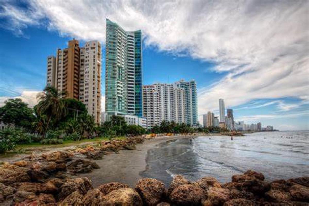 Photo - Room in Lodge - Hc-Vm Hotel Room Facing The Sea With Pool Air Conditioning And WIFI