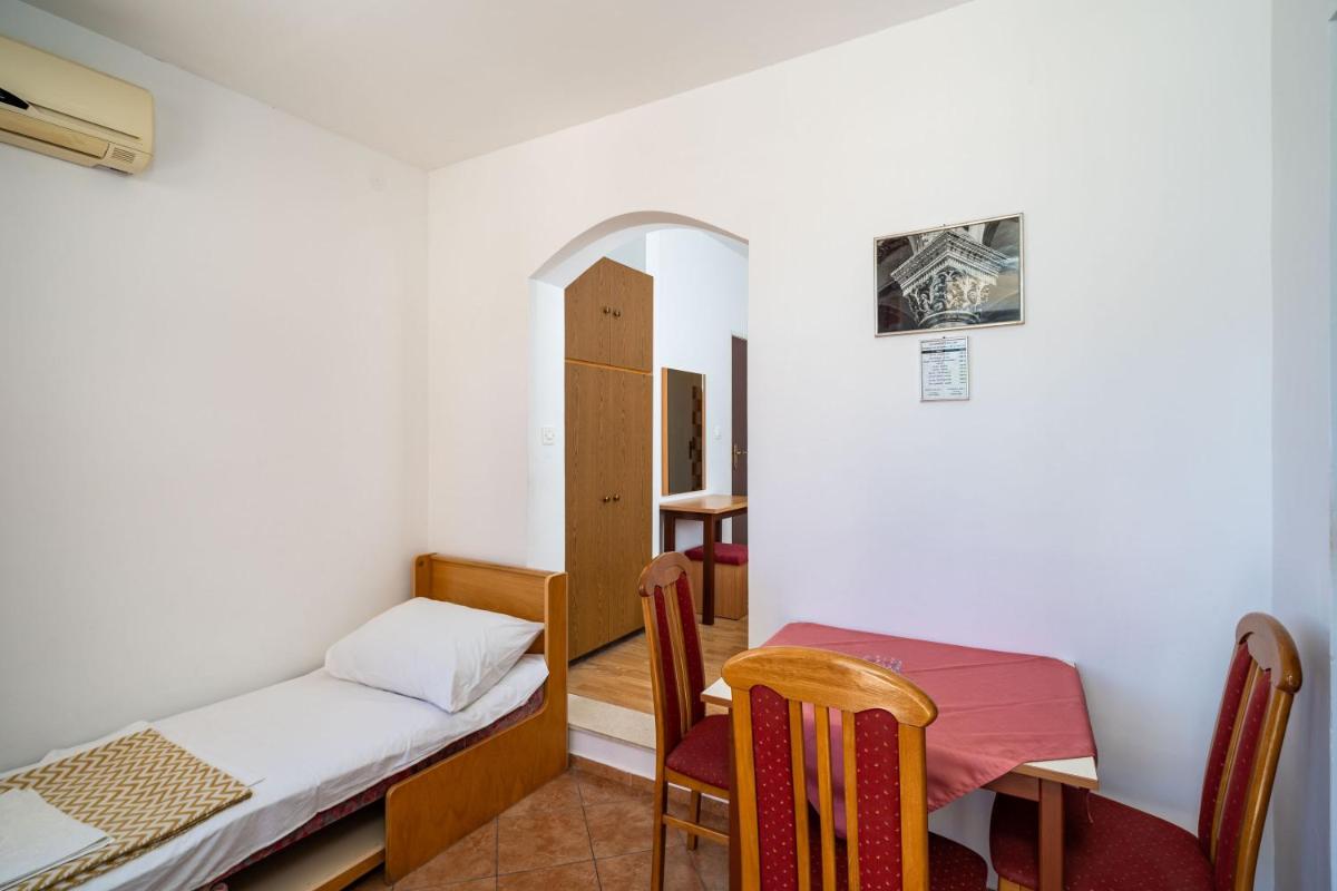 Photo - Apartments Klis