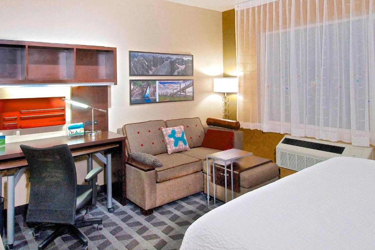 Photo - TownePlace Suites by Marriott Anchorage Midtown