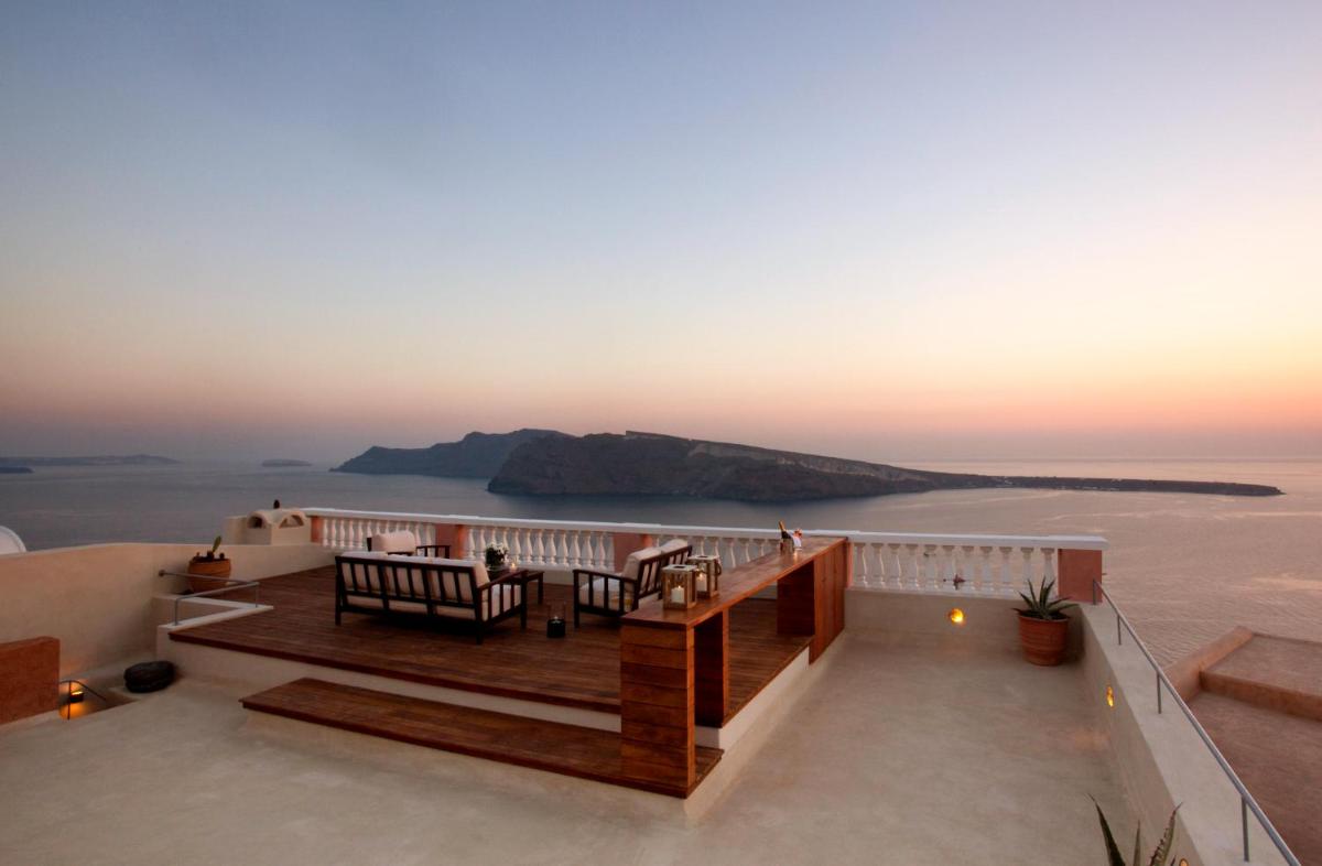 Photo - Oia Mansion