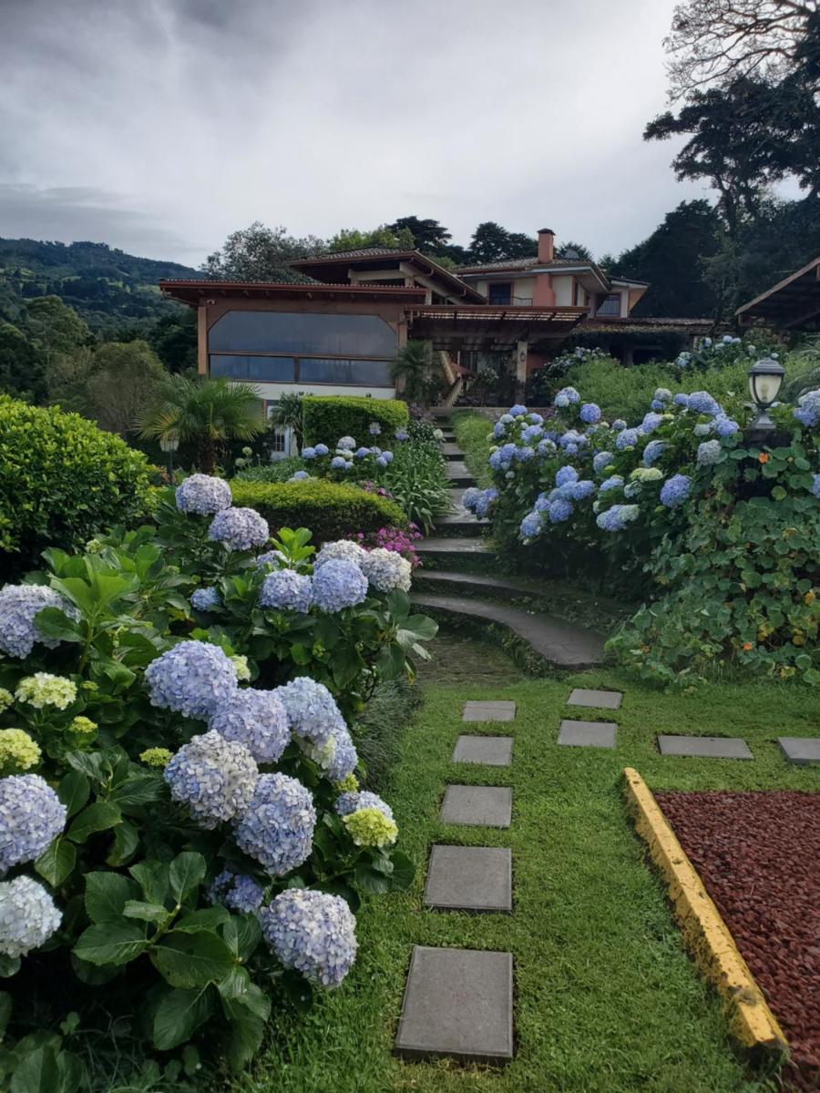 Photo - Finca Paraiso Mountain Retreat near San Jose Airport