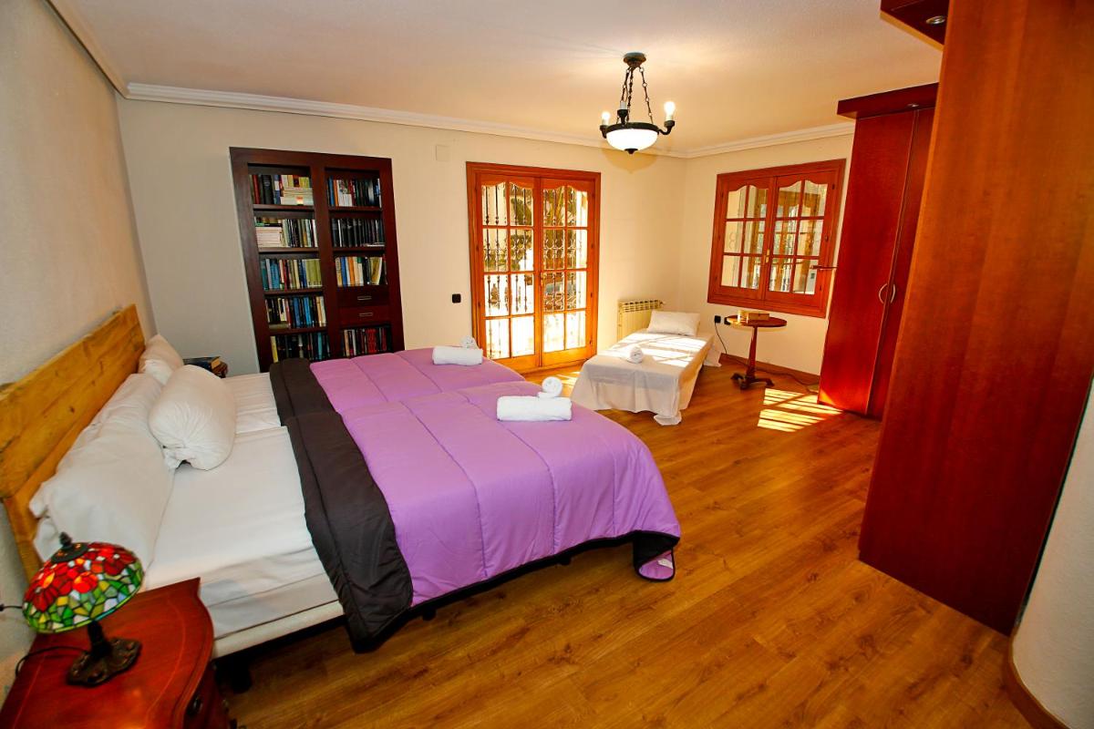 Photo - Luxurious Mansion