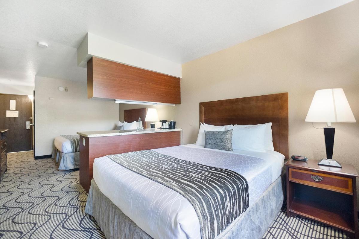 Photo - SureStay Plus Hotel by Best Western Rocklin