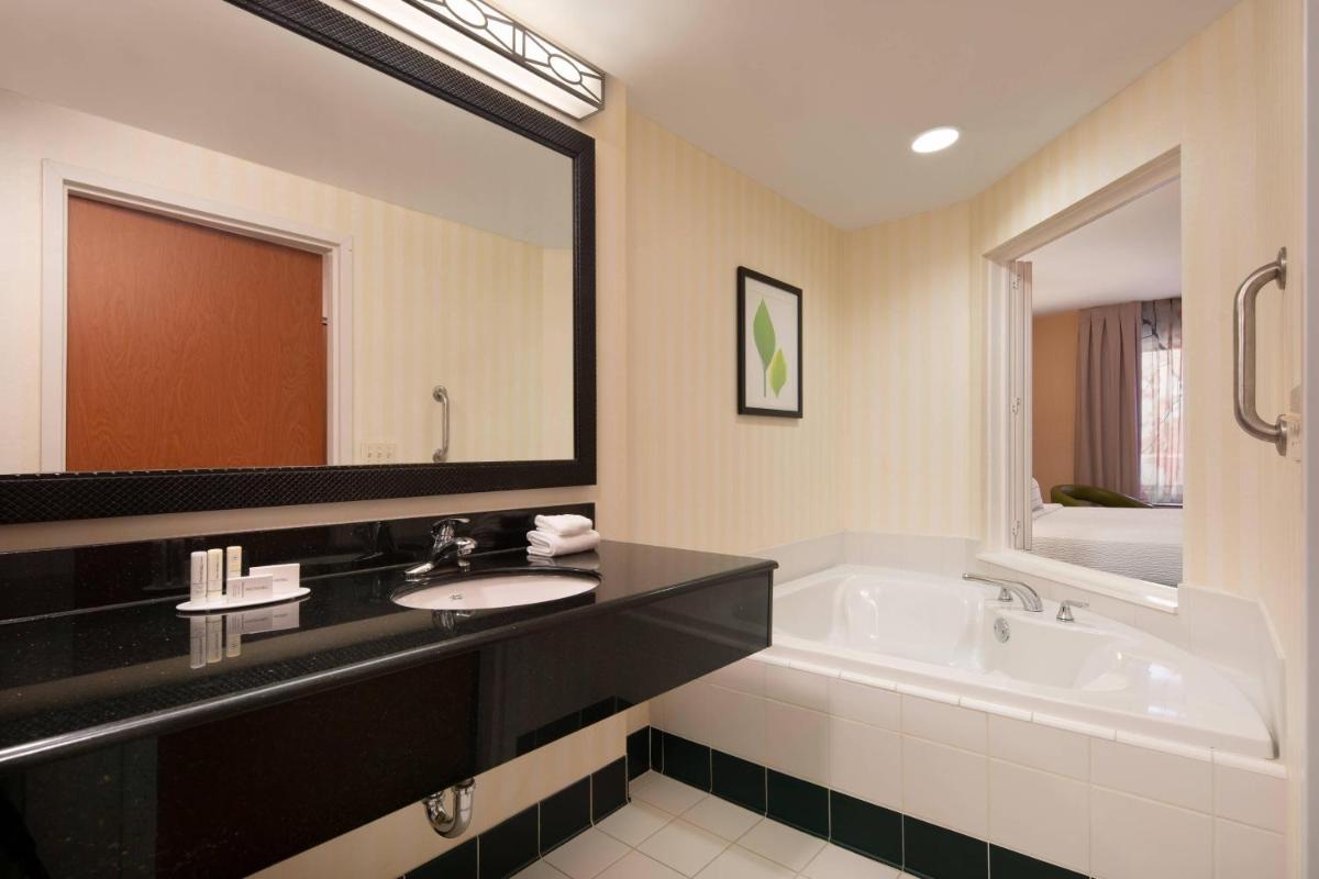 Photo - Fairfield Inn & Suites Redding