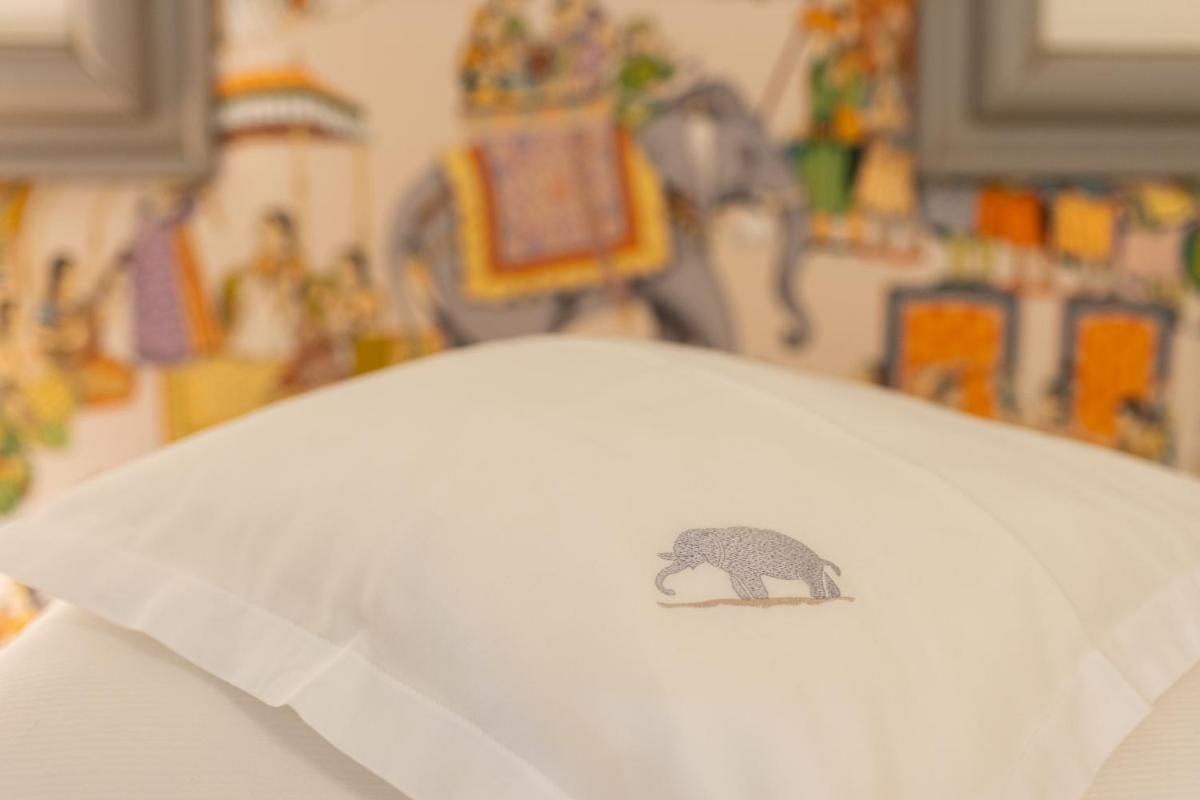 Photo - Hotel Elephant