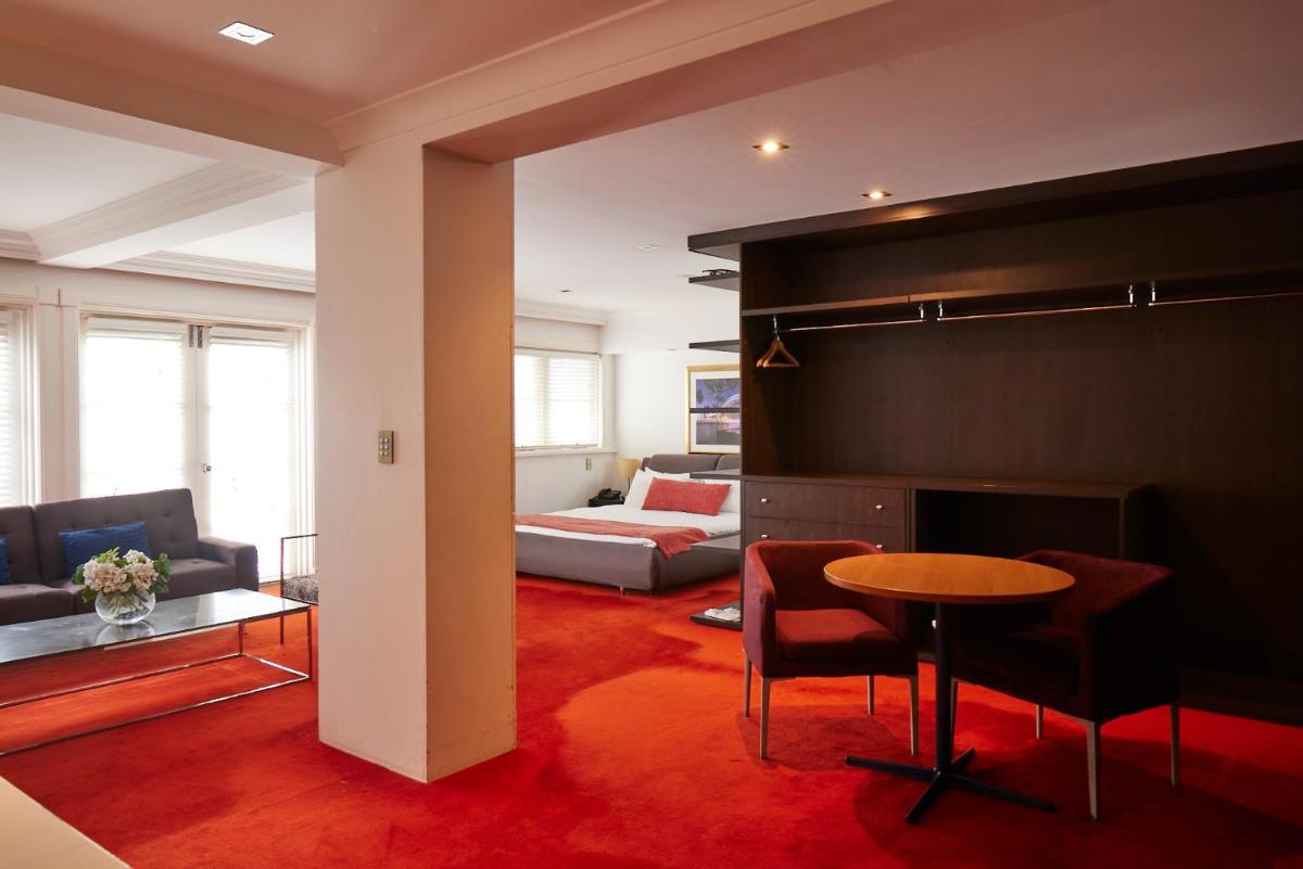 Foto - Ramada Hotel & Suites by Wyndham Cabramatta
