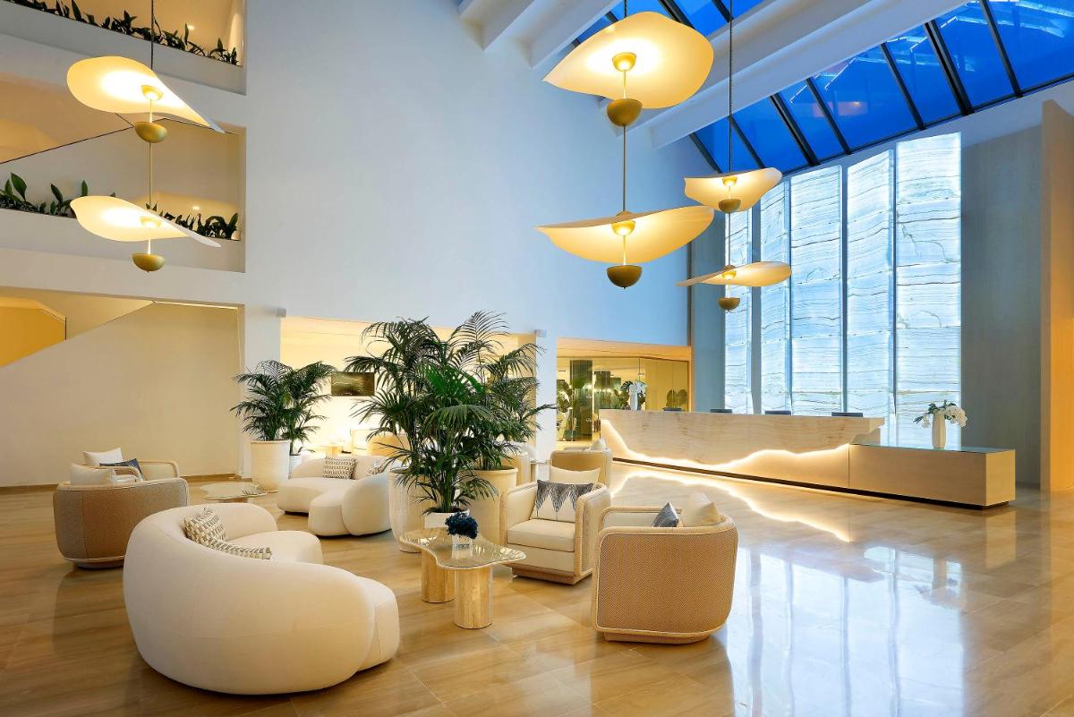 Grand Palladium Select Palace Ibiza - All Inclusive photo 3