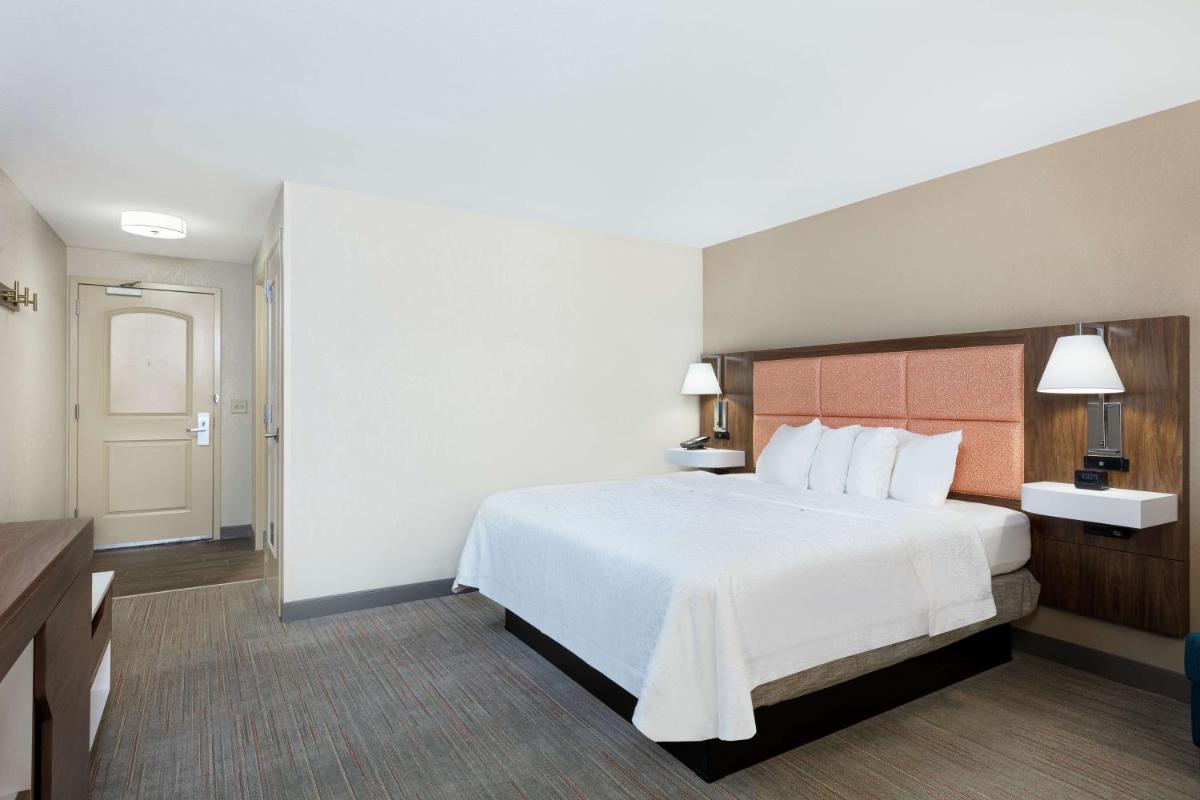 Foto - Newly Renovated Hampton Inn Omaha West Lakeside