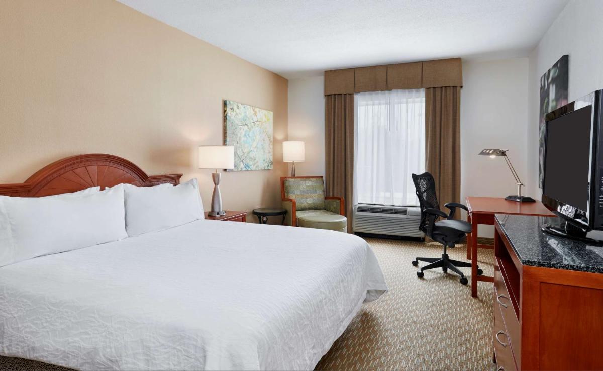 Photo - Hilton Garden Inn Charlotte Pineville