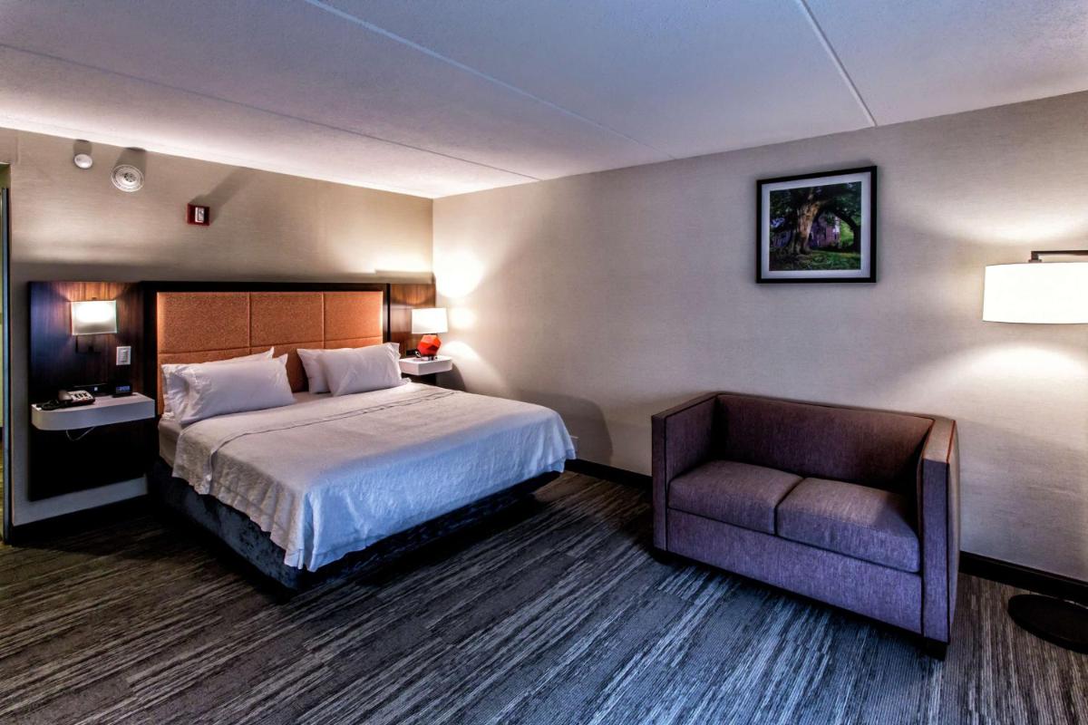 Photo - Hampton Inn & Suites Staten Island