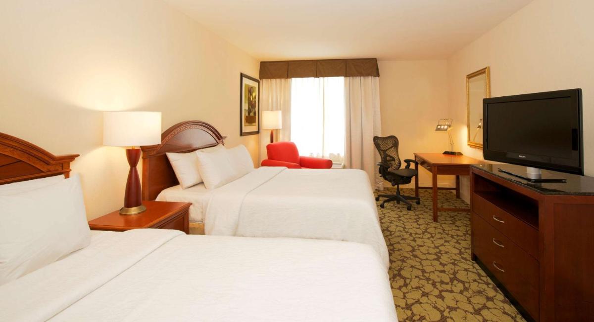 Photo - Hilton Garden Inn Virginia Beach Town Center