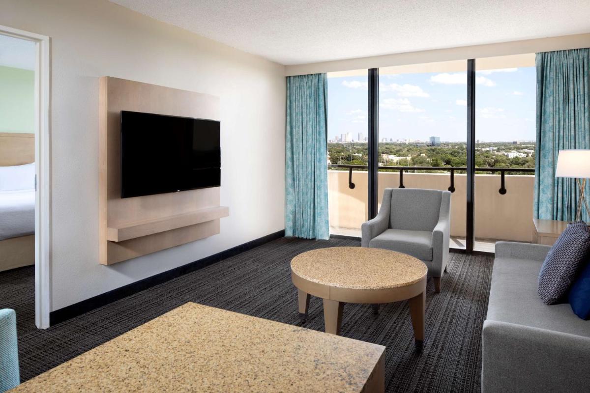 Photo - Embassy Suites by Hilton Tampa Airport Westshore