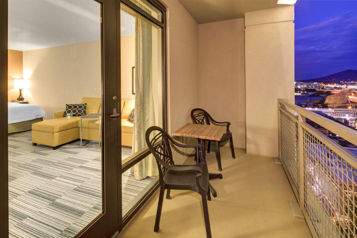 Photo - Hampton Inn & Suites - Roanoke-Downtown, VA