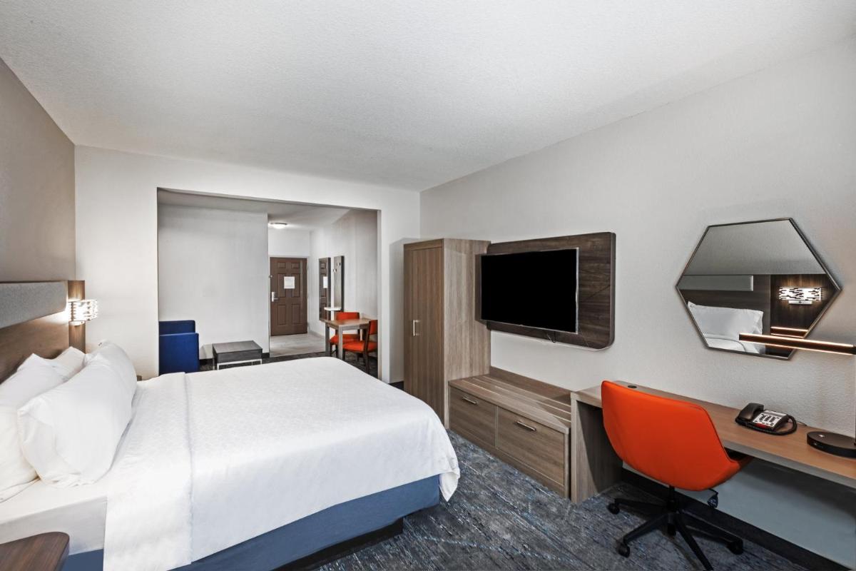 Photo - Holiday Inn Express Houston Space Center-Clear Lake, an IHG Hotel