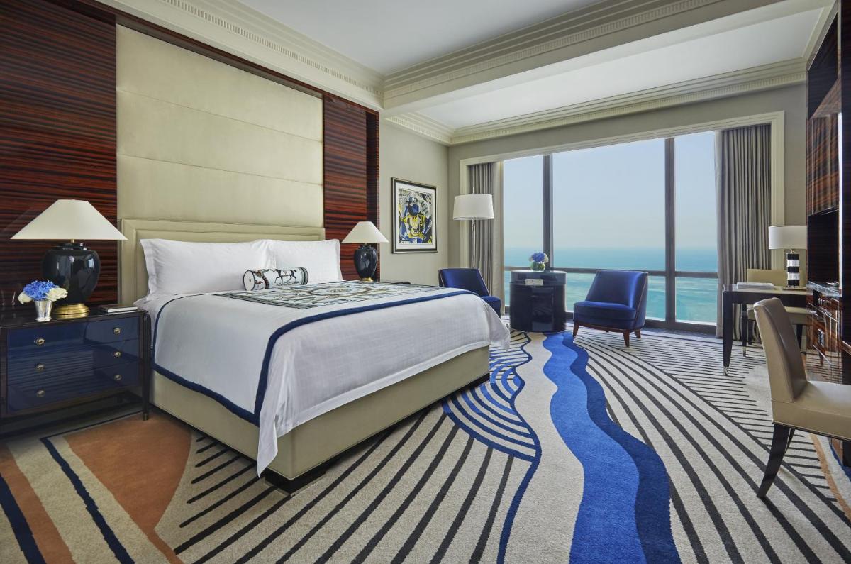 Photo - Four Seasons Hotel Bahrain Bay