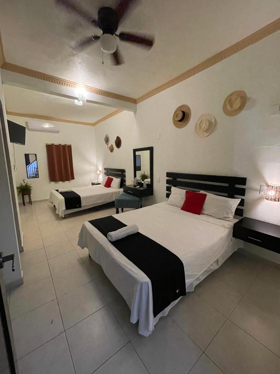 Photo - Capital Center