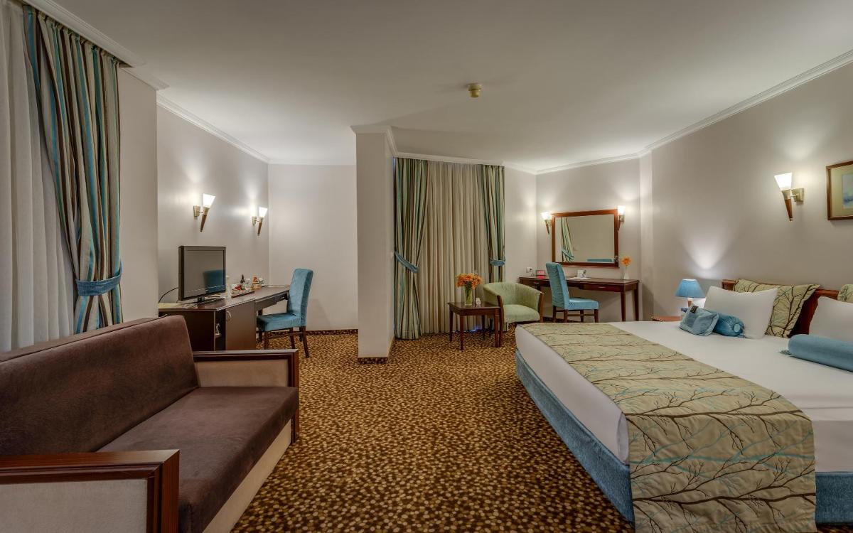 Photo - Best Western Plus Khan Hotel