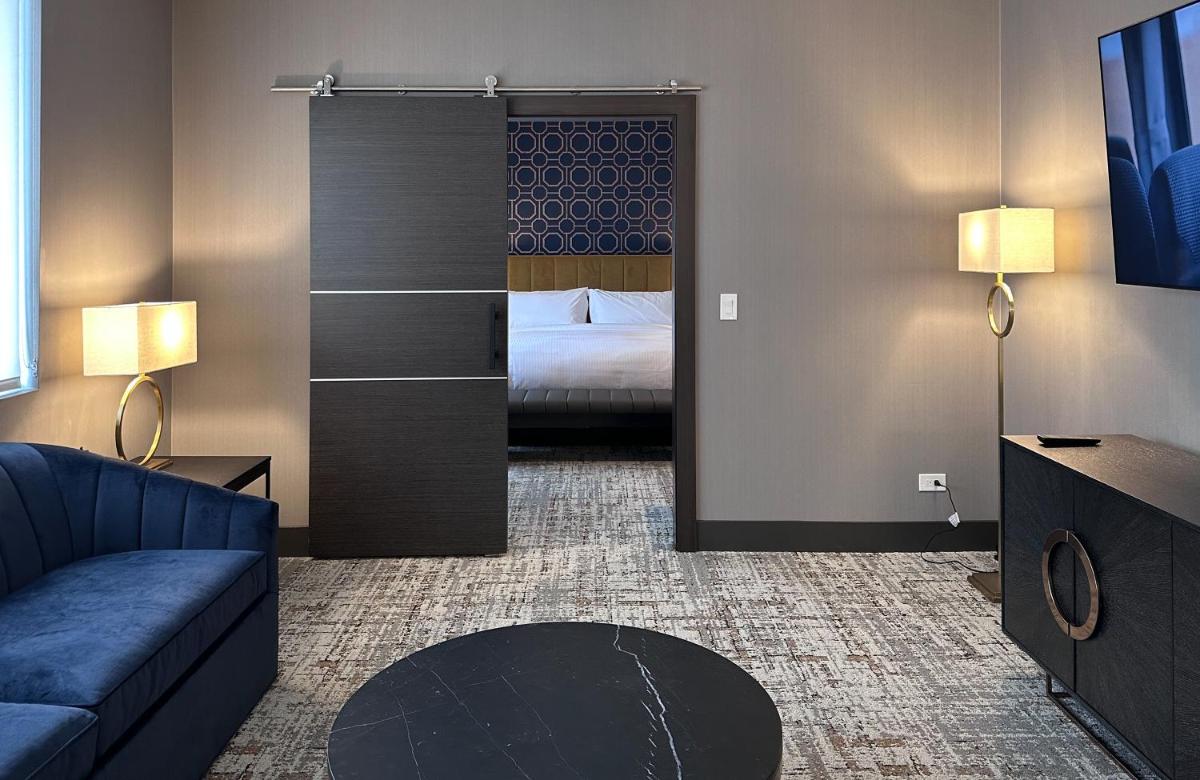 Photo - SpringHill Suites by Marriott Chicago Chinatown