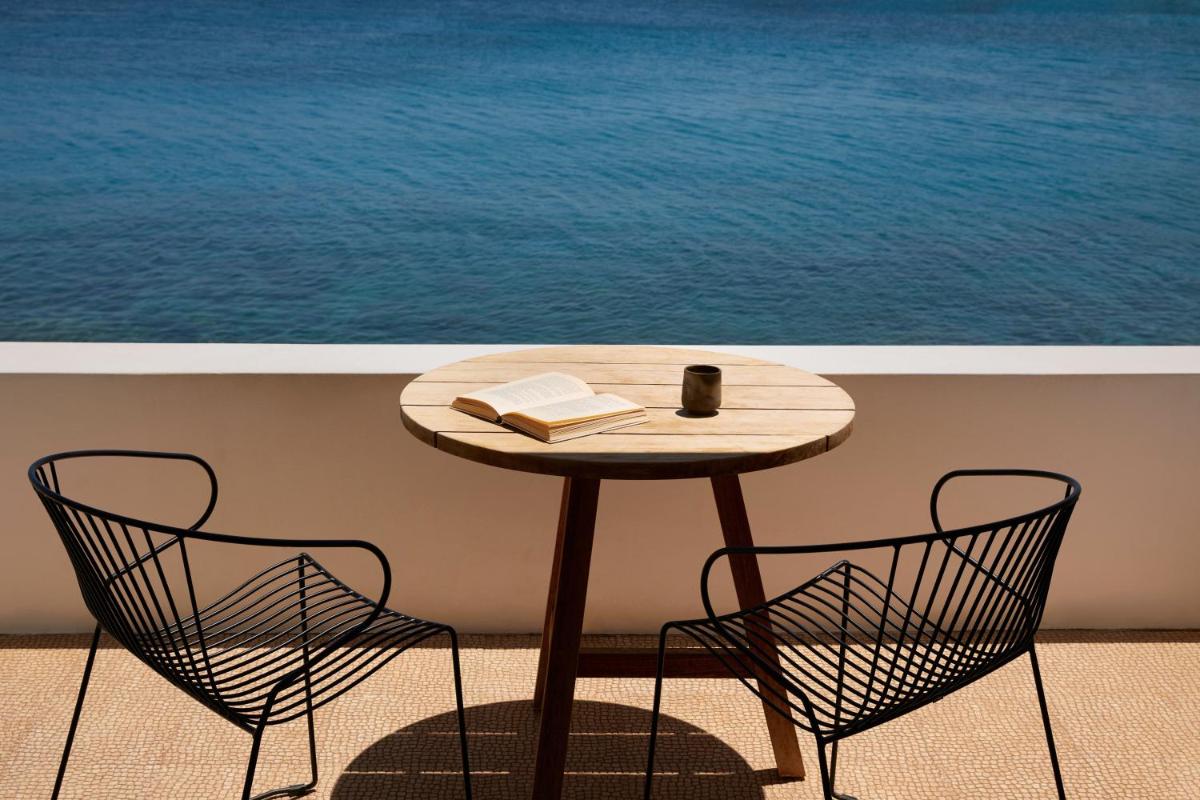 Photo - Minos Beach Art Hotel, a Member of Design Hotels