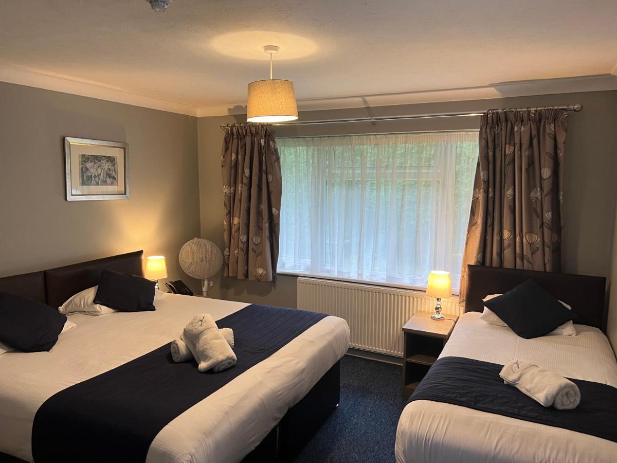 Foto - Corner House Hotel Gatwick with Holiday Parking