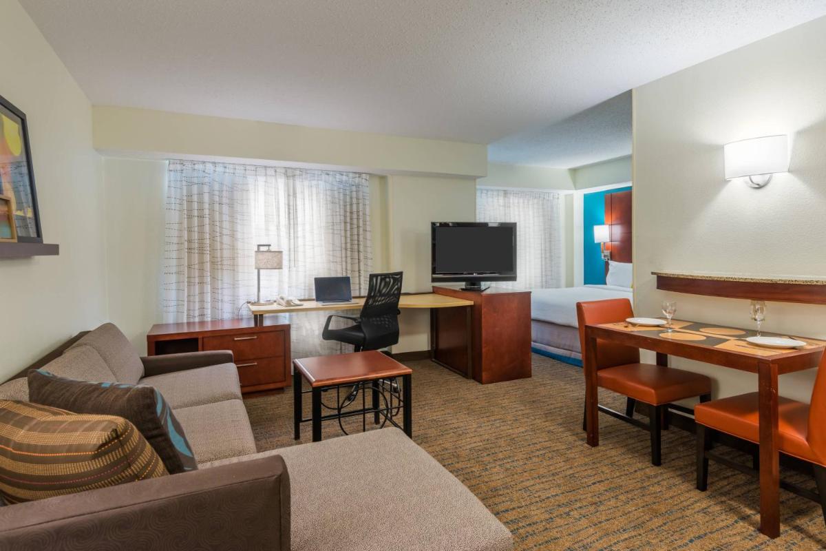 Photo - Residence Inn Charlotte SouthPark