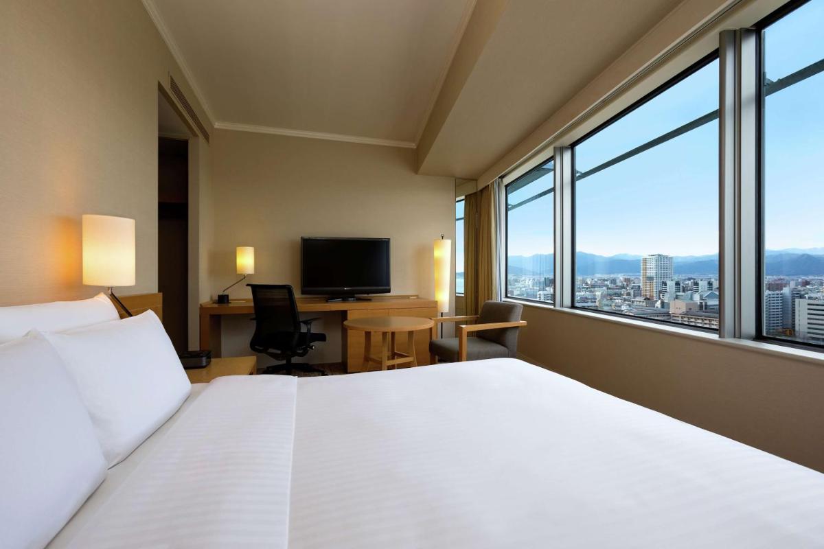 Photo - Hilton Fukuoka Sea Hawk