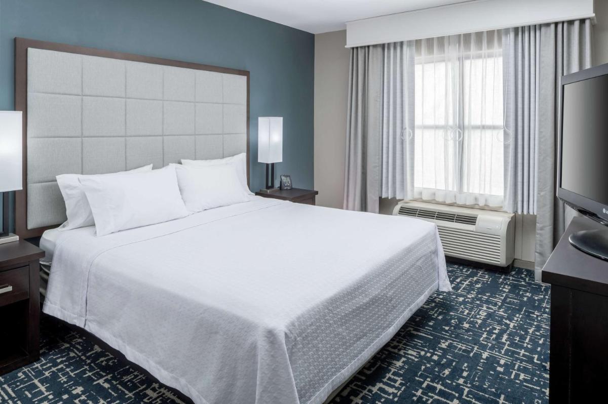 Photo - Homewood Suites by Hilton Cedar Rapids-North