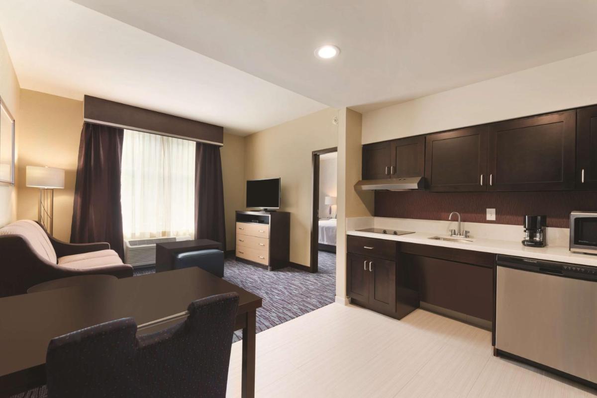 Photo - Homewood Suites Mobile