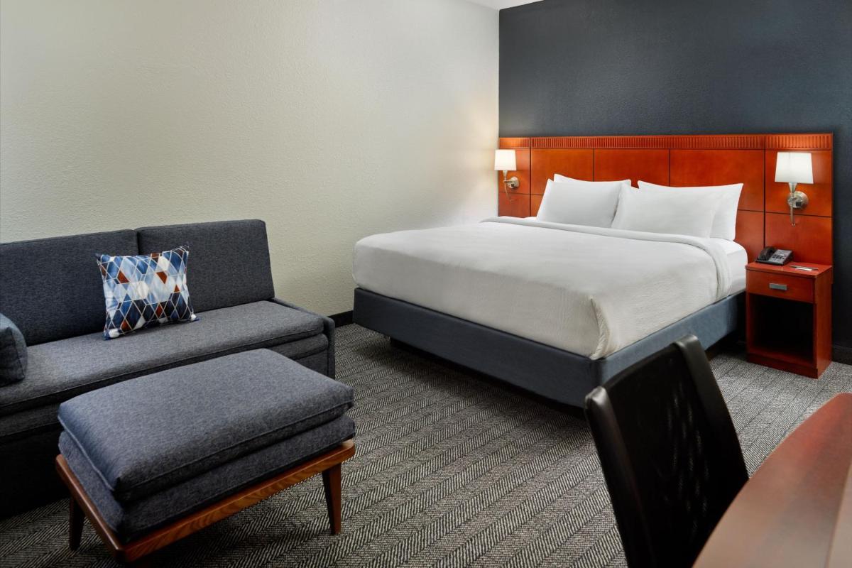 Photo - Courtyard by Marriott Nashville Brentwood