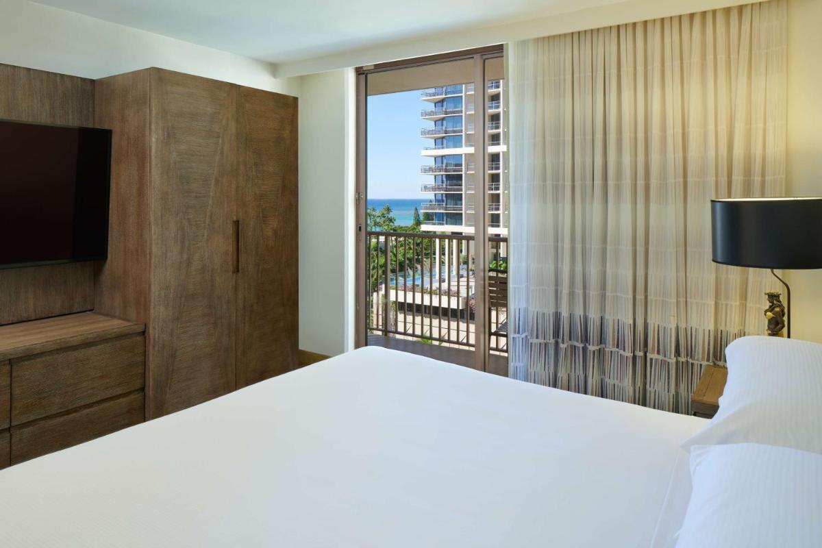 Photo - Embassy Suites by Hilton Waikiki Beach Walk