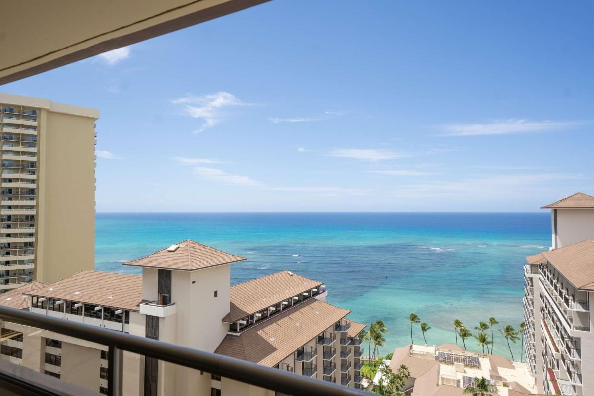 Photo - Embassy Suites by Hilton Waikiki Beach Walk