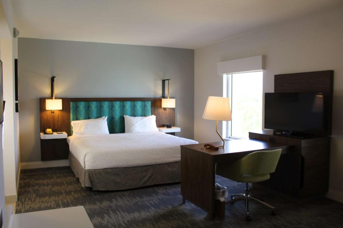 Photo - Hampton Inn & Suites Sarasota / Bradenton - Airport