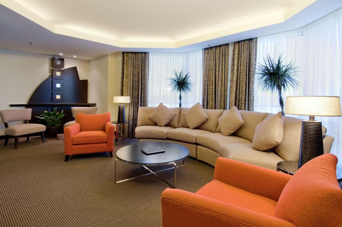 Foto - Hilton Suites Toronto-Markham Conference Centre & Spa