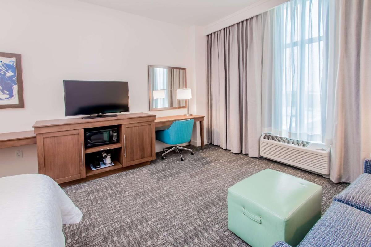 Photo - Hampton Inn & Suites Panama City Beach-Beachfront