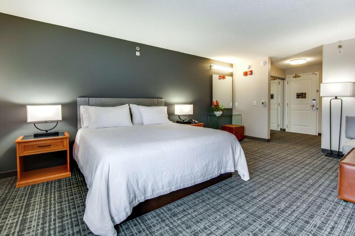 Photo - Hilton Garden Inn Louisville Airport