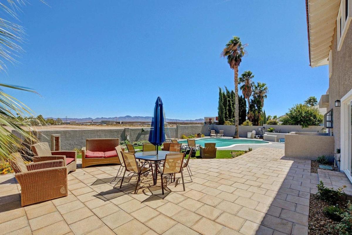 Foto - Private Vacation Villa with Vaulted Ceiling & Spacious Patio - 1646