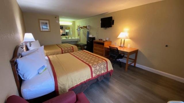 Foto - Days Inn & Suites by Wyndham Pigeon Forge