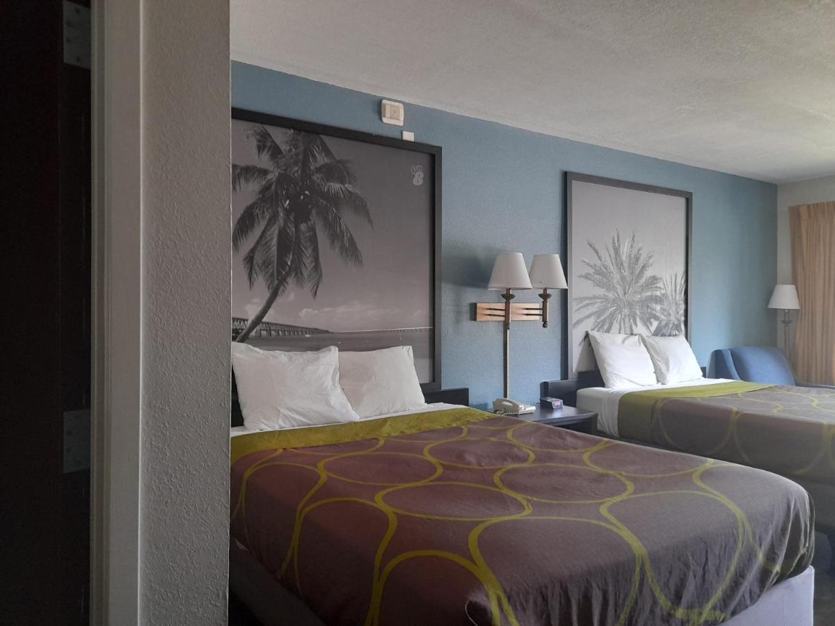 Foto - Super 8 by Wyndham Dania/Fort Lauderdale Arpt