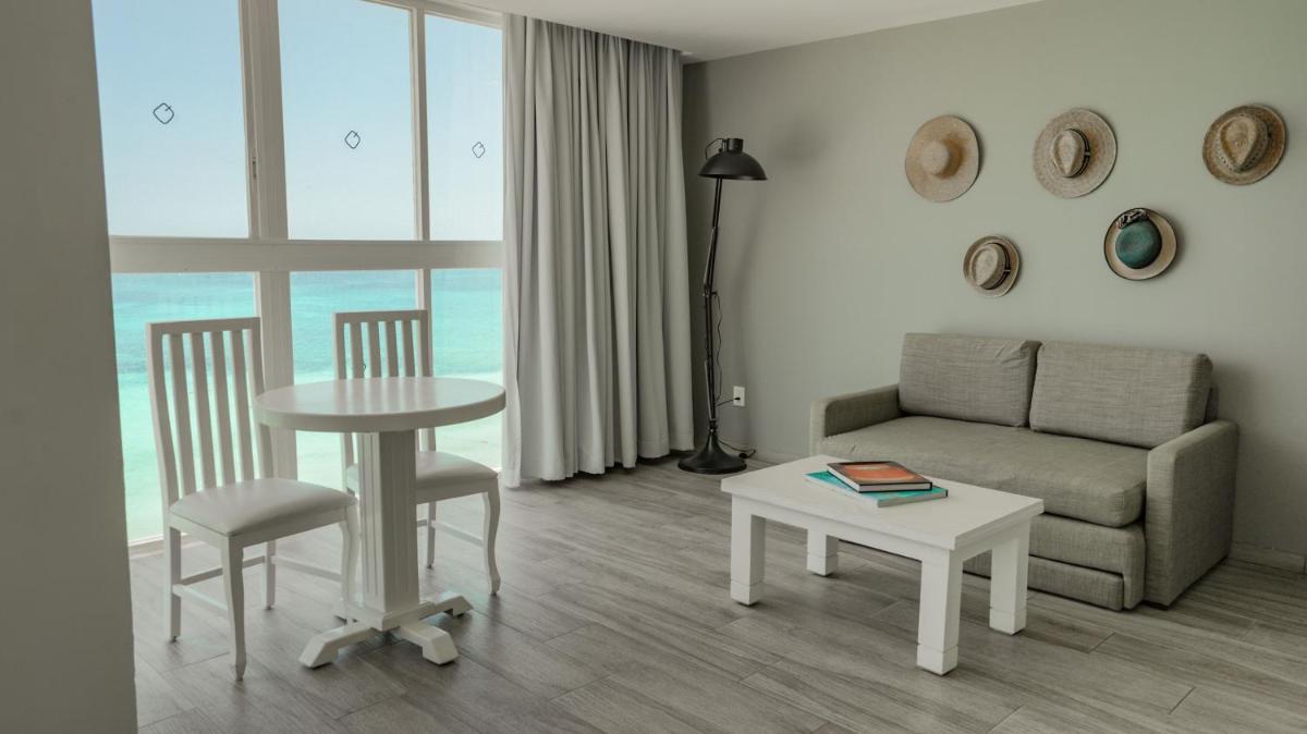 Photo - Oleo Cancun Playa Boutique All Inclusive Resort