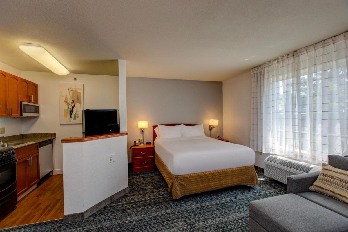 Photo - TownePlace Suites Colorado Springs