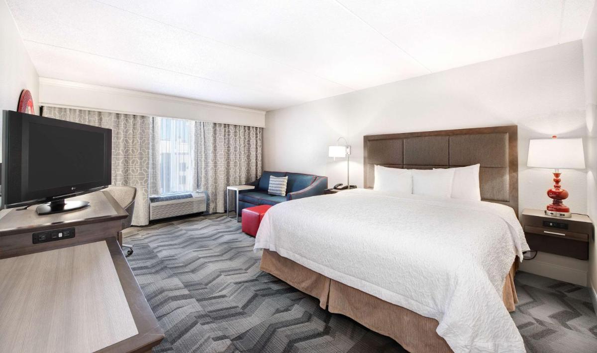 Photo - Hampton Inn & Suites Atlanta-Galleria