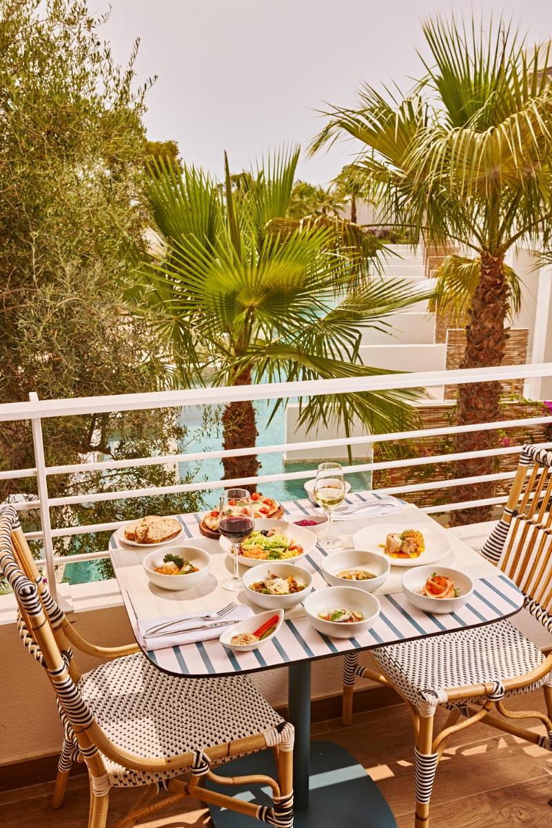 TRS Ibiza Hotel - Adults Only photo 8
