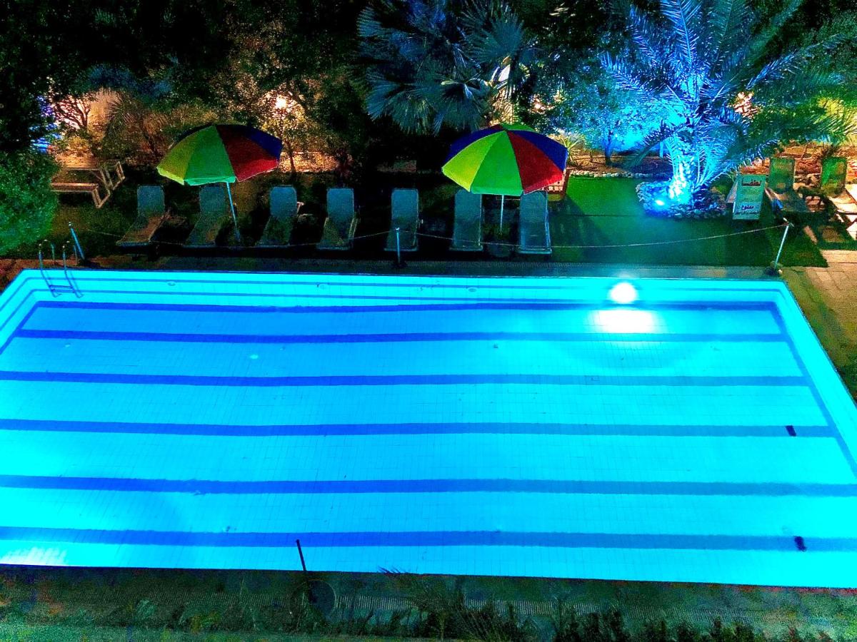 Foto - Dead Sea Lafamilia Albadwan