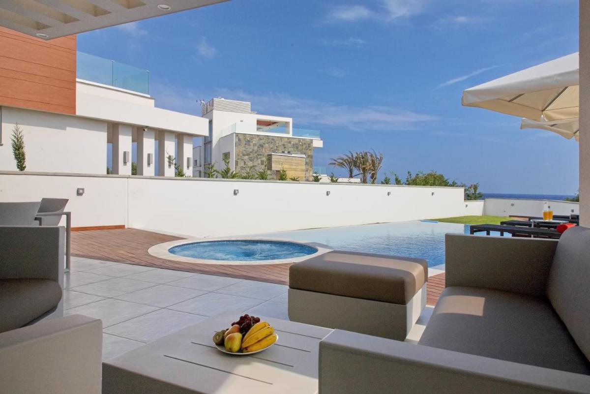 Photo - Pearl Luxury Beachfront Villas