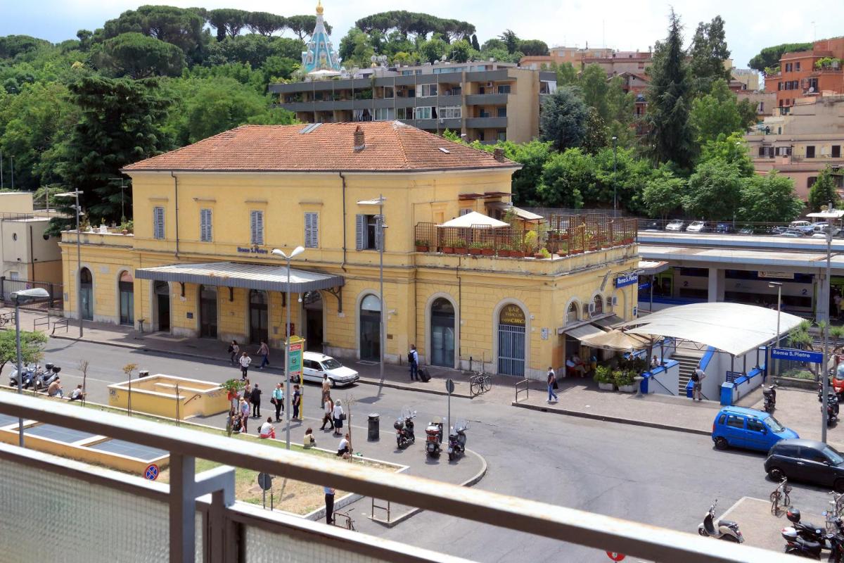 Foto - La Stazione Del Vaticano