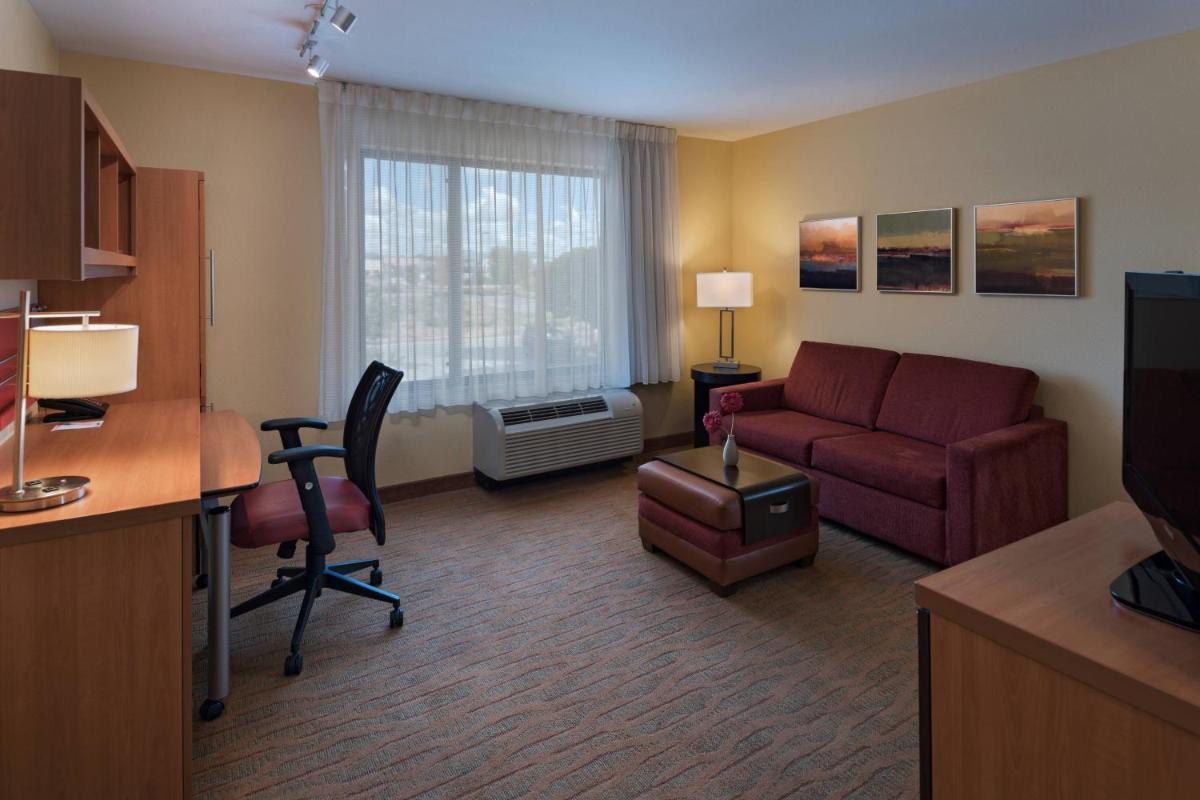 Photo - TownePlace Suites by Marriott Albuquerque North