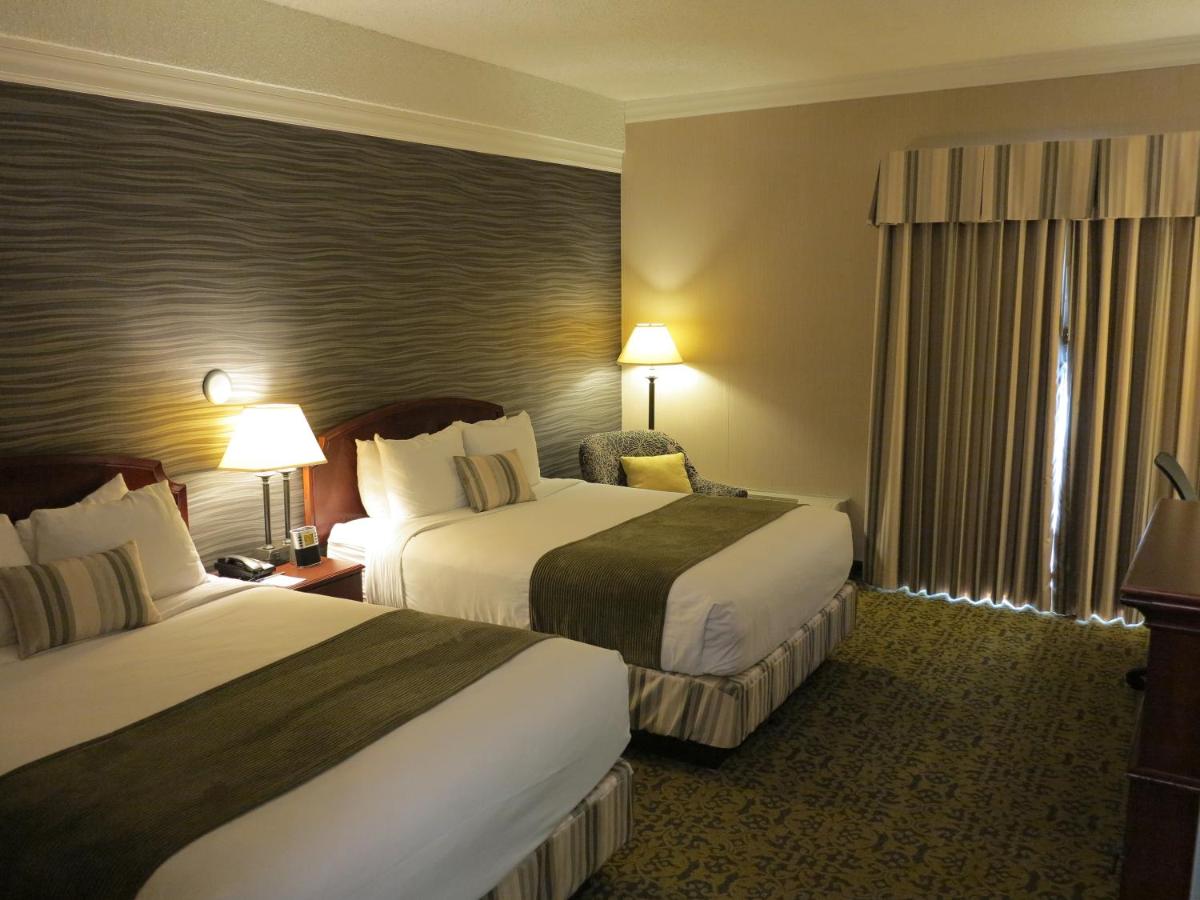 Photo - Salt Lake Plaza Hotel SureStay Collection by Best Western