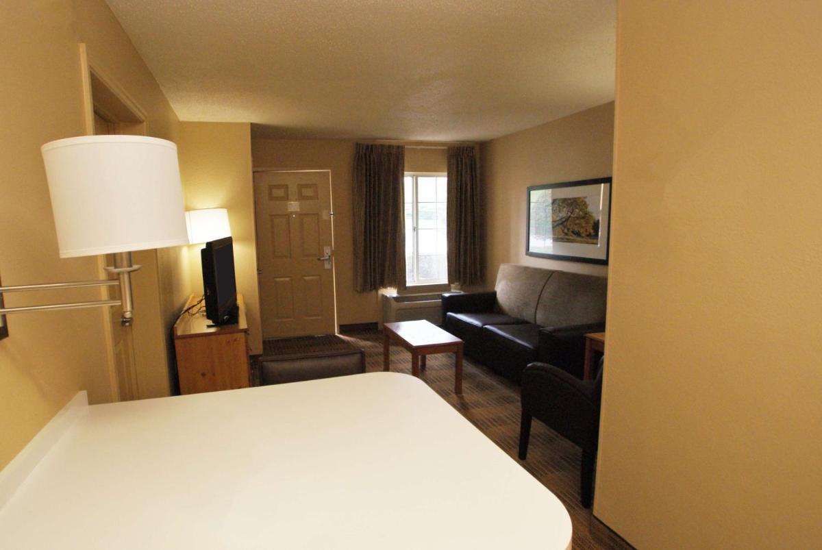 Photo - Extended Stay America Suites - Boca Raton - Commerce